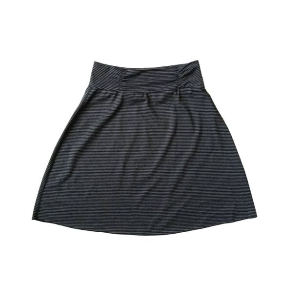 Tranquility Dark Heathered Gray Striped Knee Length Casual Skirt Women's Medium - Picture 1 of 12